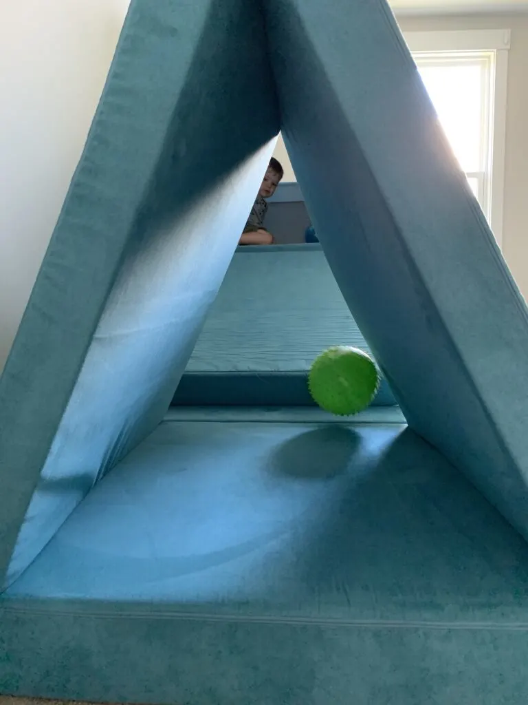 Nugget set up as a tunnel