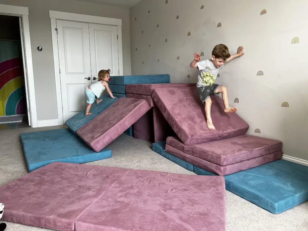 Nugget Obstacle Course Ideas  Single nugget couch configurations, 1 nugget  couch ideas, Kids couch