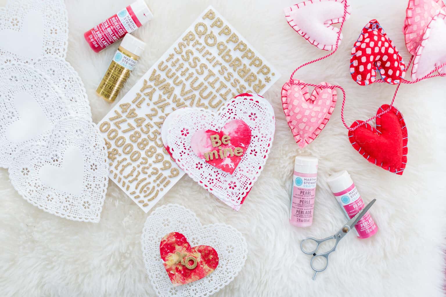 75 Cute & Easy Valentines Day Crafts for Preschoolers - Celebrating ...