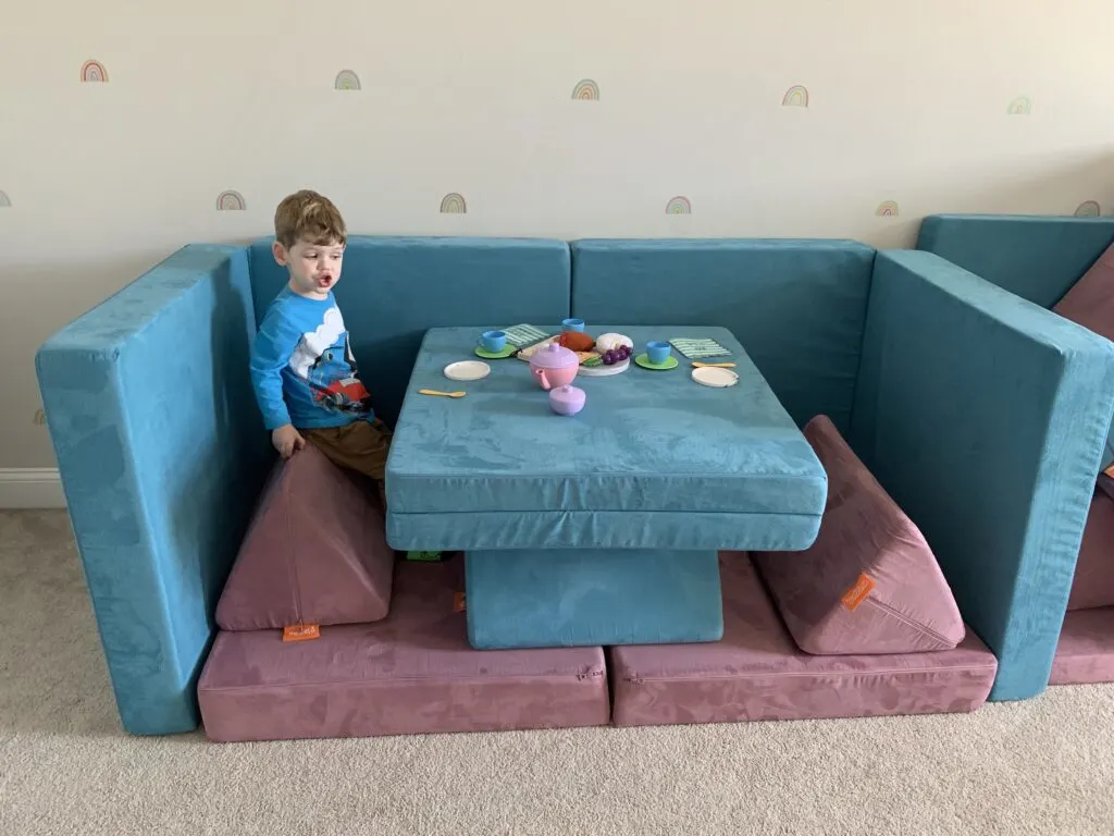 Nugget Obstacle Course Ideas  Single nugget couch configurations, 1 nugget  couch ideas, Kids couch