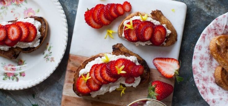 Image for Cinnamon Toast with Ricotta and Strawberries