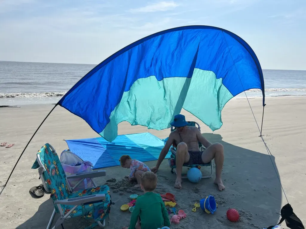 shibumi beach shade on the beach with no wind