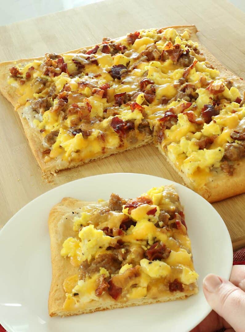 45 Christmas Breakfast Ideas for Kids - Celebrating with kids