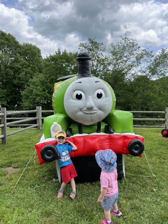 Day out with Thomas Complete Review - Celebrating with kids