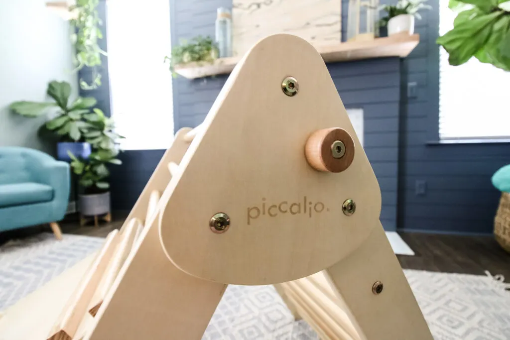 close up of piccalio logo on pikler triangle