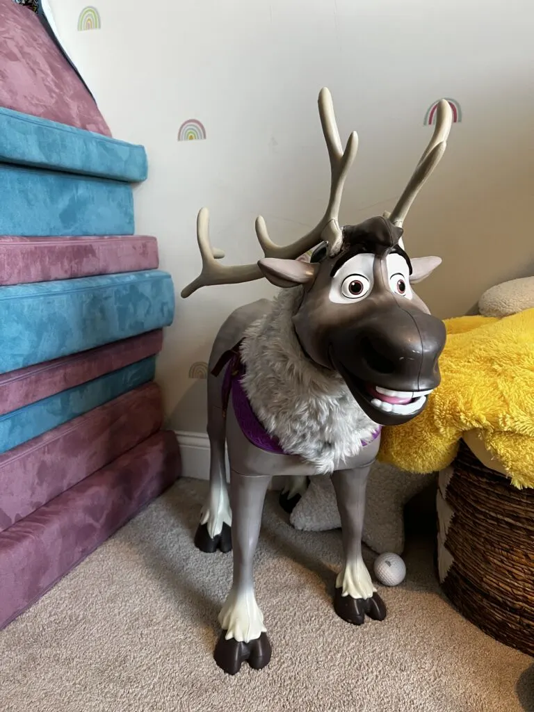 giant sven toy