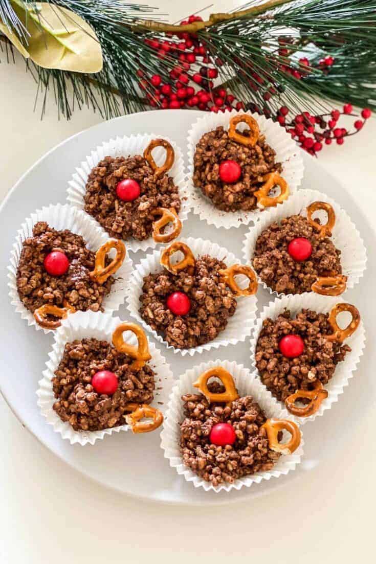 Image for Chocolate Reindeer Crackles: Easy Reindeer Treats Kids Will Love