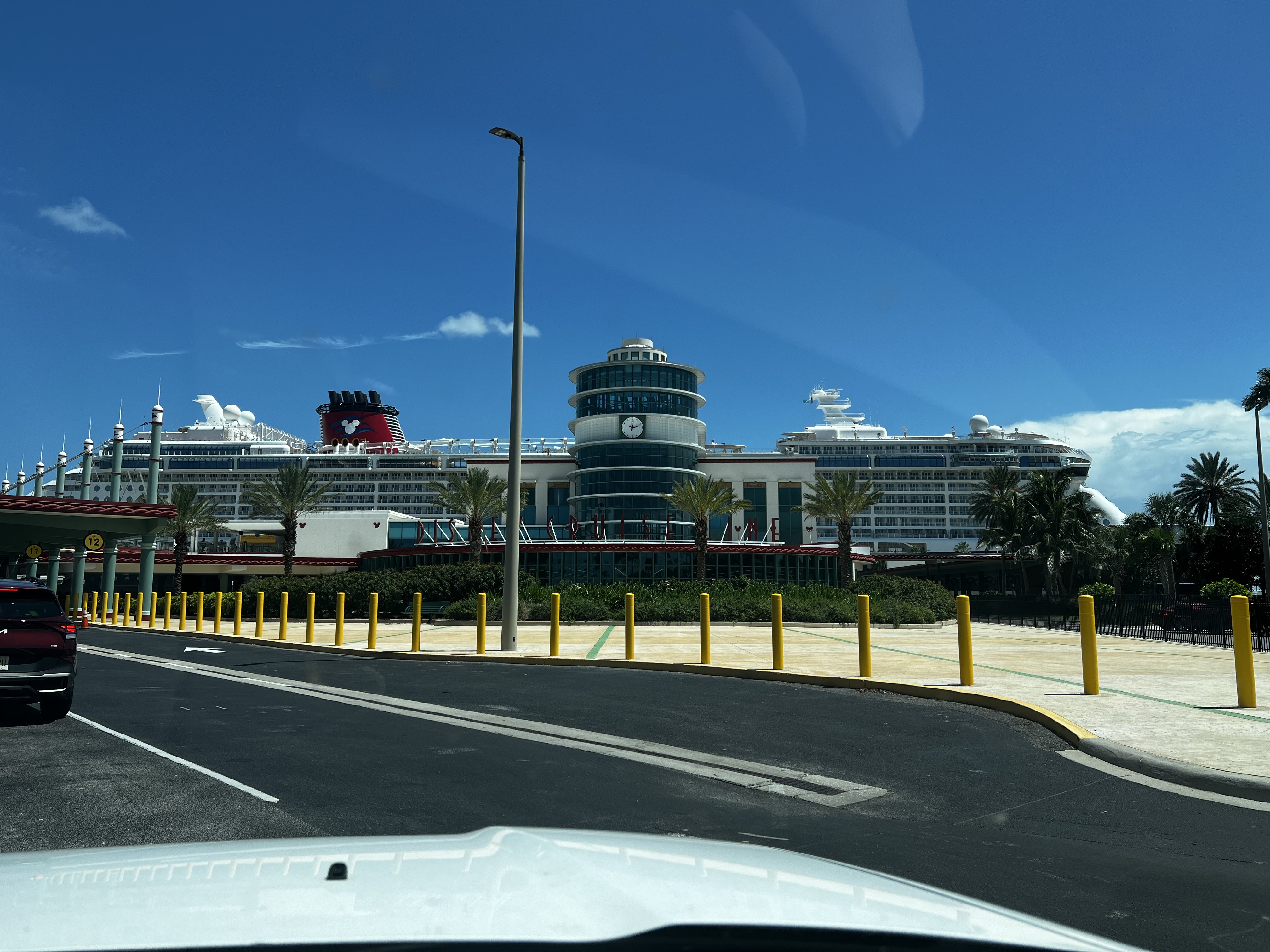 disney fantasy cruise ship at port