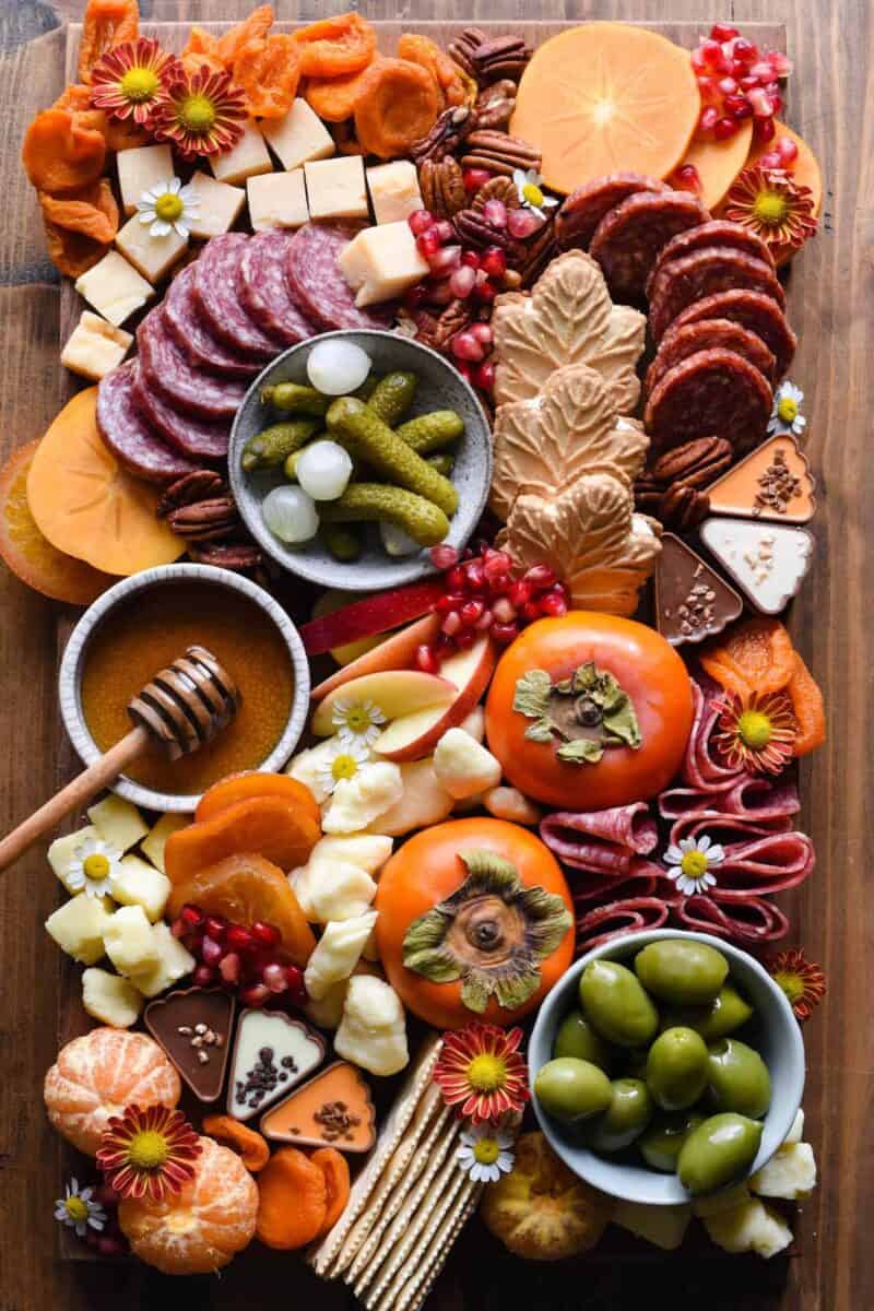 10 Best Thanksgiving Charcuterie Boards - Celebrating with kids