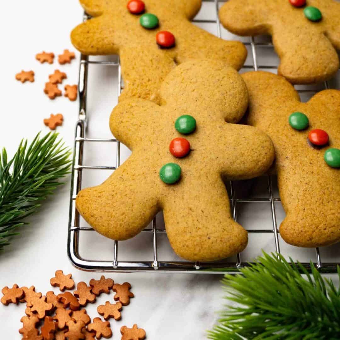 45 Christmas Baking with Kids ideas - Celebrating with kids