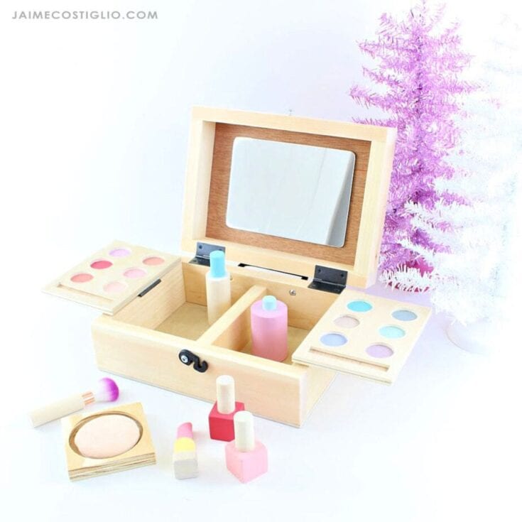 Image for DIY Play Beauty Box Vanity
