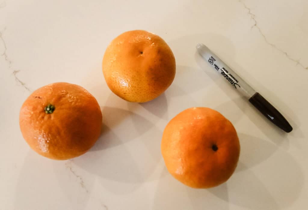 Easy halloween pumpkin oranges