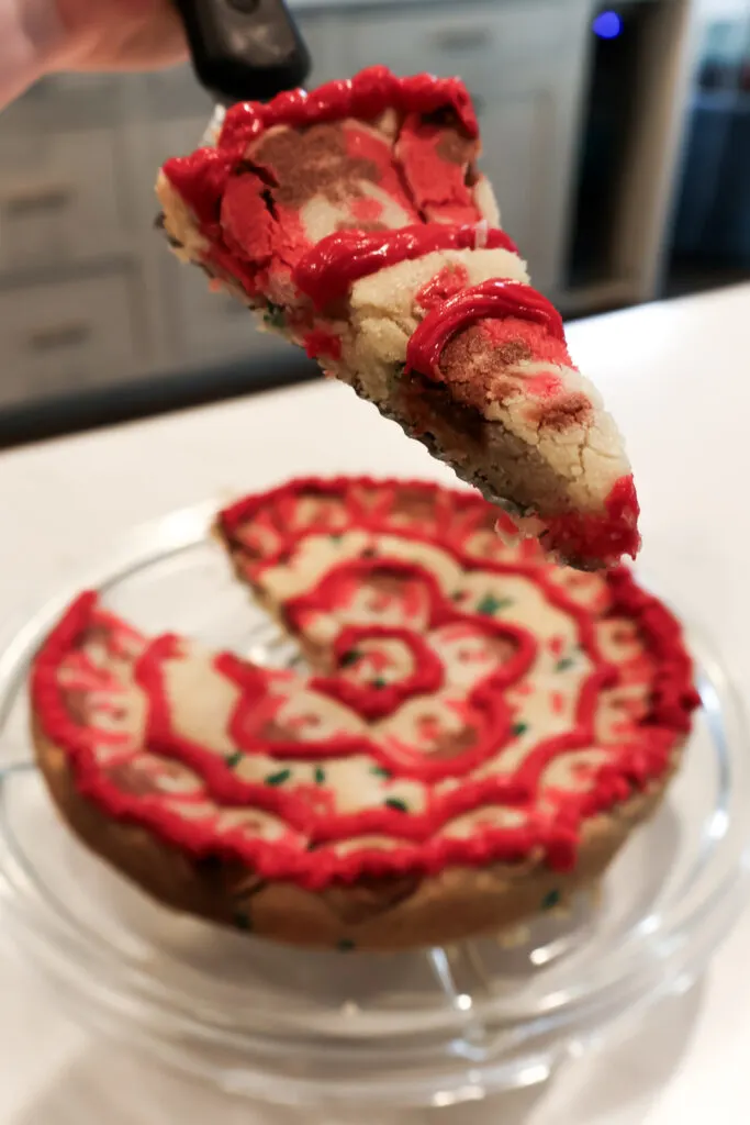 Easy Christmas cookie cake