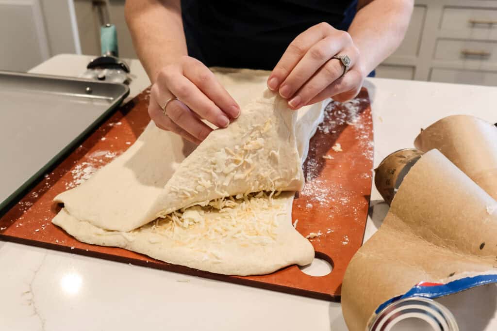 Easy Christmas Tree Cheese Bread Recipe