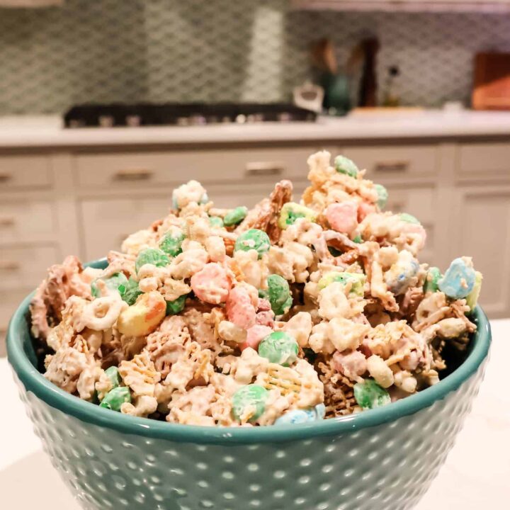 leprechaun bait st patricks day snack idea