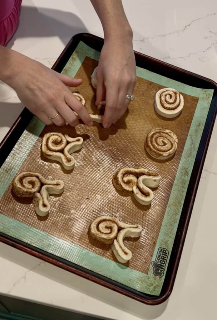 creating cinnamon roll bunnies