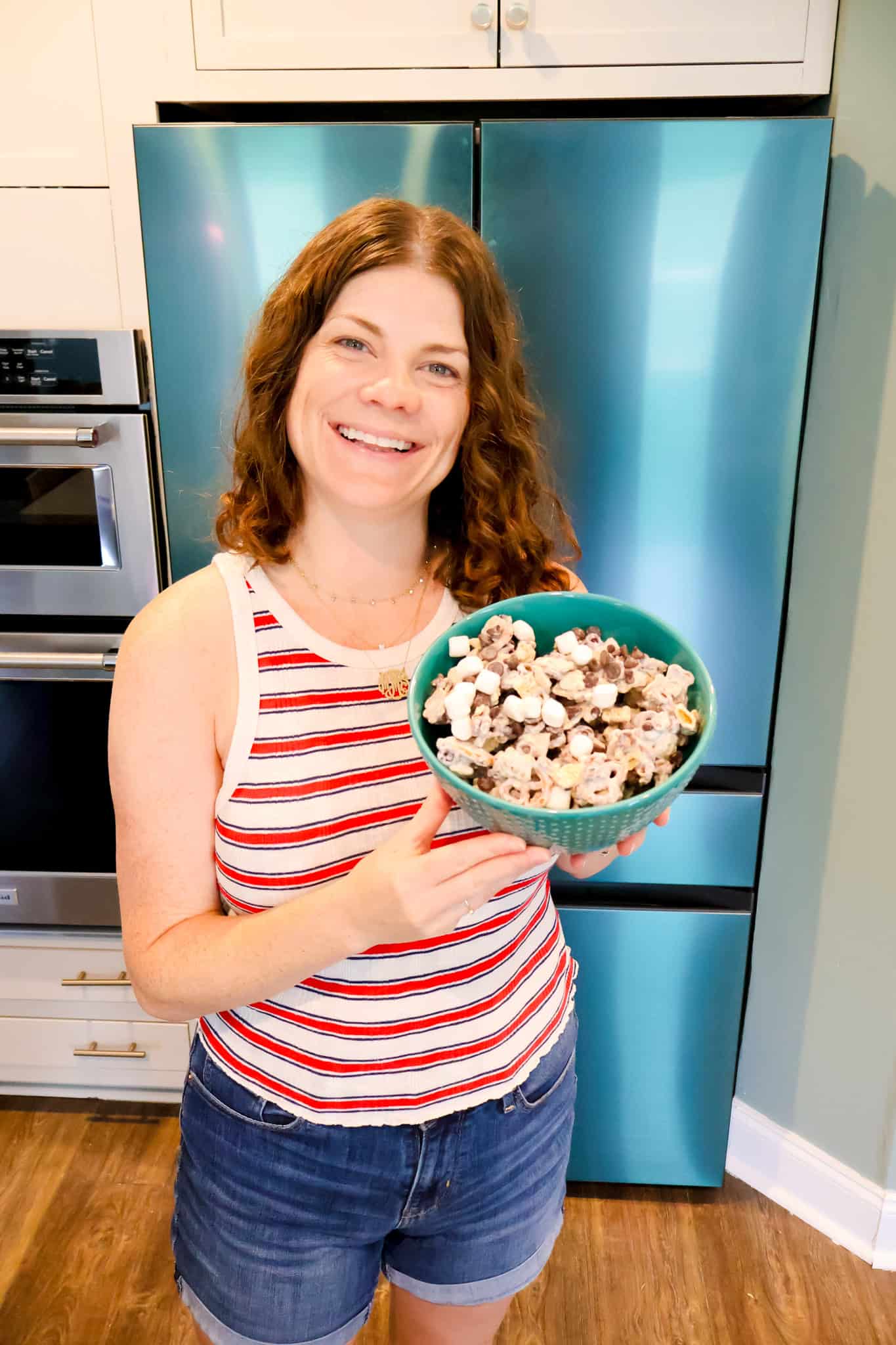 How to Make the Best S’mores Trail Mix