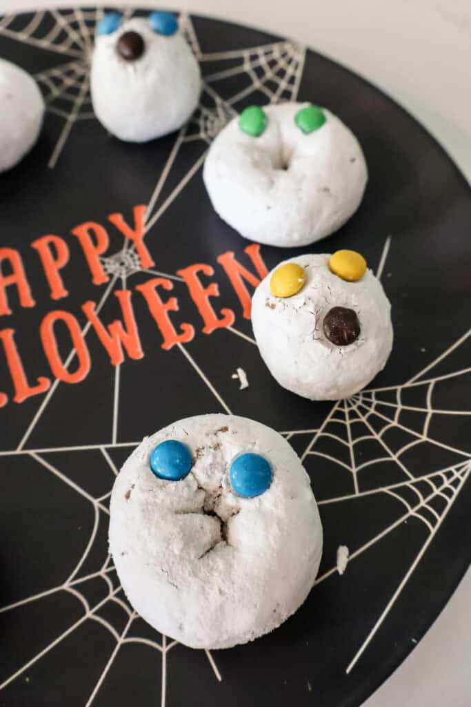 mini donut ghosts