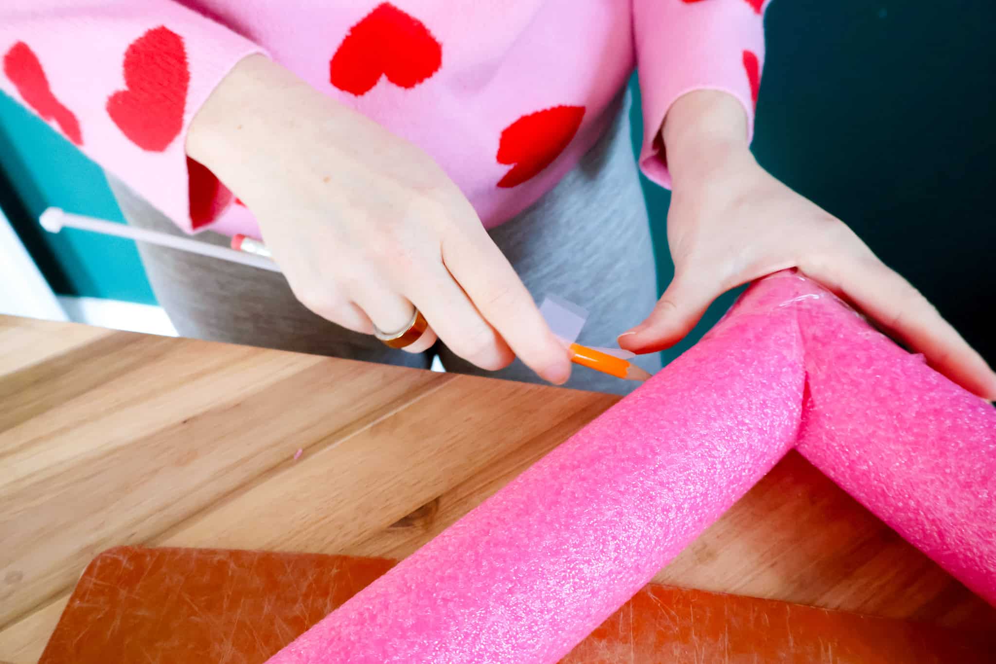 connecting pool noodles