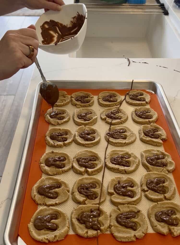 making chocolate bunny cookies