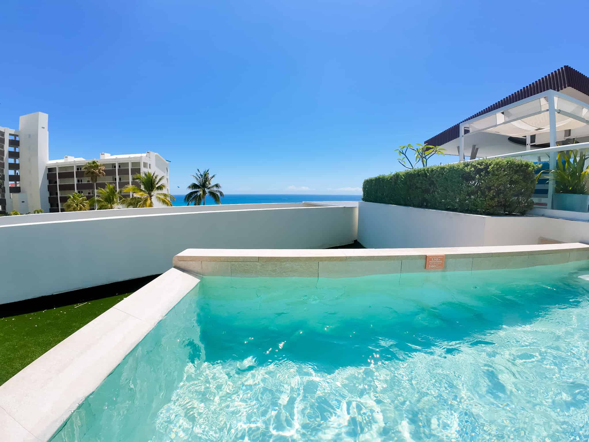 hilton mar caribe - enclave pool